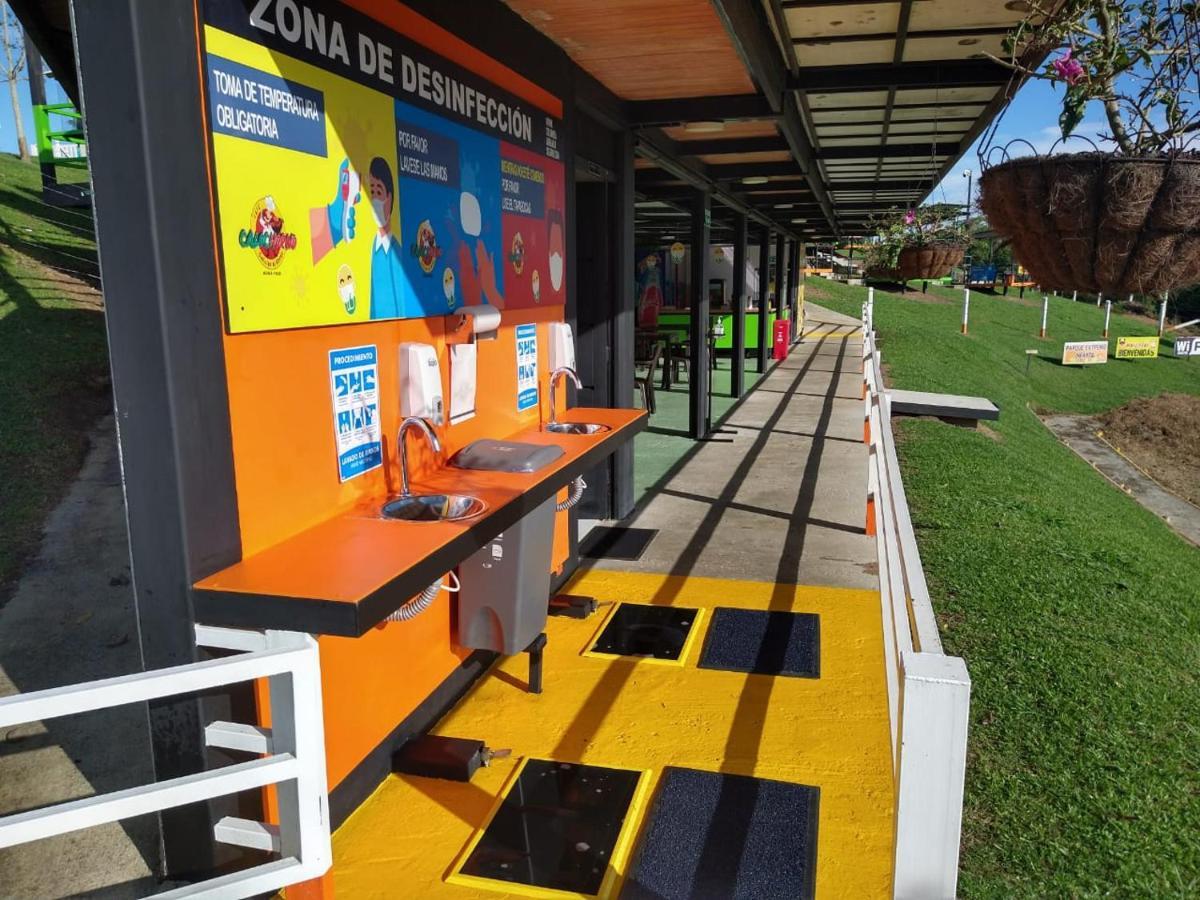 Hotel Glamping - Calochorno Alcalá Zewnętrze zdjęcie