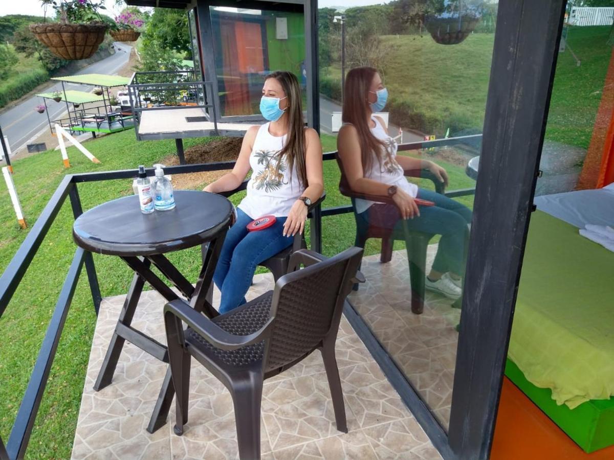 Hotel Glamping - Calochorno Alcalá Zewnętrze zdjęcie