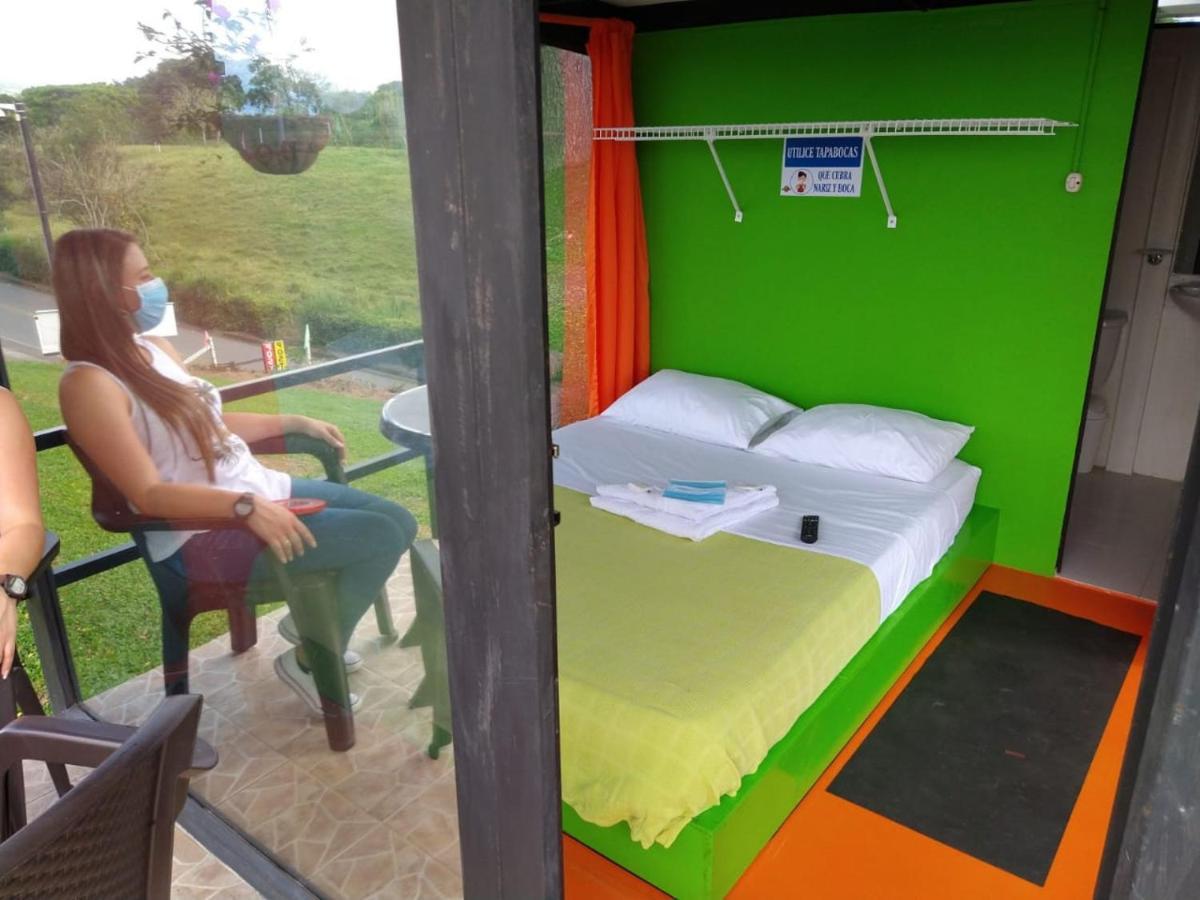 Hotel Glamping - Calochorno Alcalá Zewnętrze zdjęcie