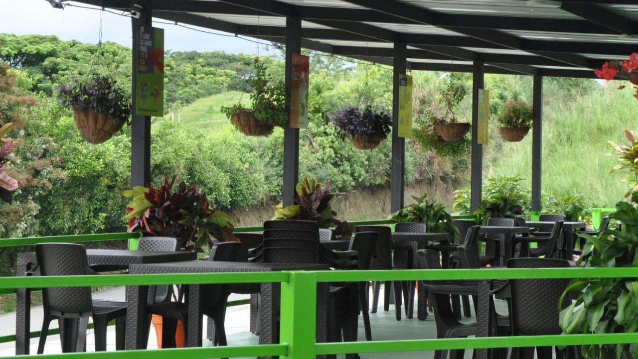 Hotel Glamping - Calochorno Alcalá Zewnętrze zdjęcie