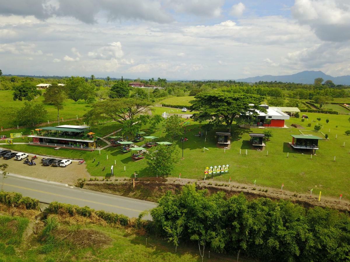 Hotel Glamping - Calochorno Alcalá Zewnętrze zdjęcie